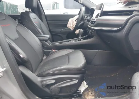 2023 Jeep Compass Trailhawk 4X4 из США, поврежденный, VIN 3C4NJDDN5PT573800